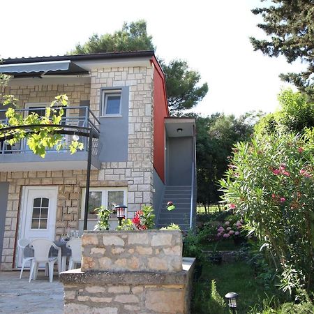 Molo View Apartment 로비니 외부 사진