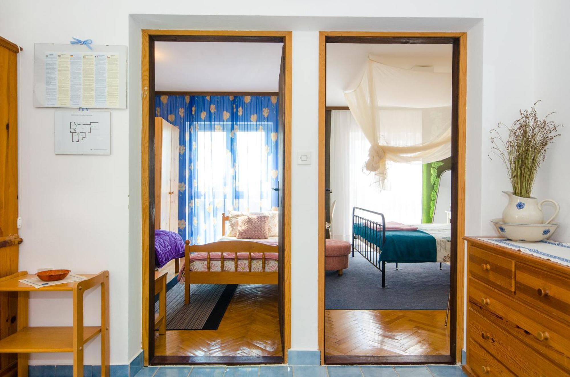 Molo View Apartment 로비니 외부 사진